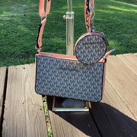 Michael Kors MK Logo Crossbody + Coin Pouch Signature Canvas Pink Strap - Picture 1 of 7